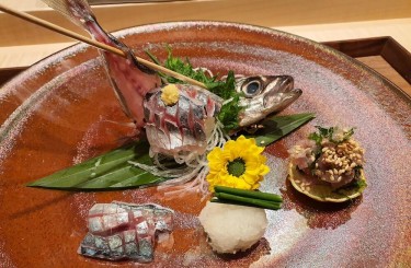 Holzmakrele Sashimi - Holzmakrele Sashimi (Ajino Namero)
Restaurant: Oyster Lodge