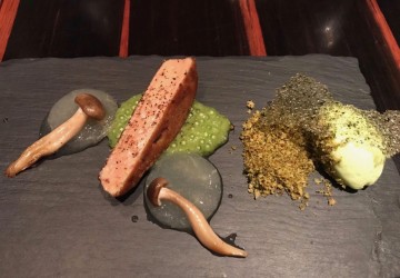 Entenleber - Entenleber, Nori-Algen Brioche, Nashi, Apfel-Sellerie-Eis, Shimeji